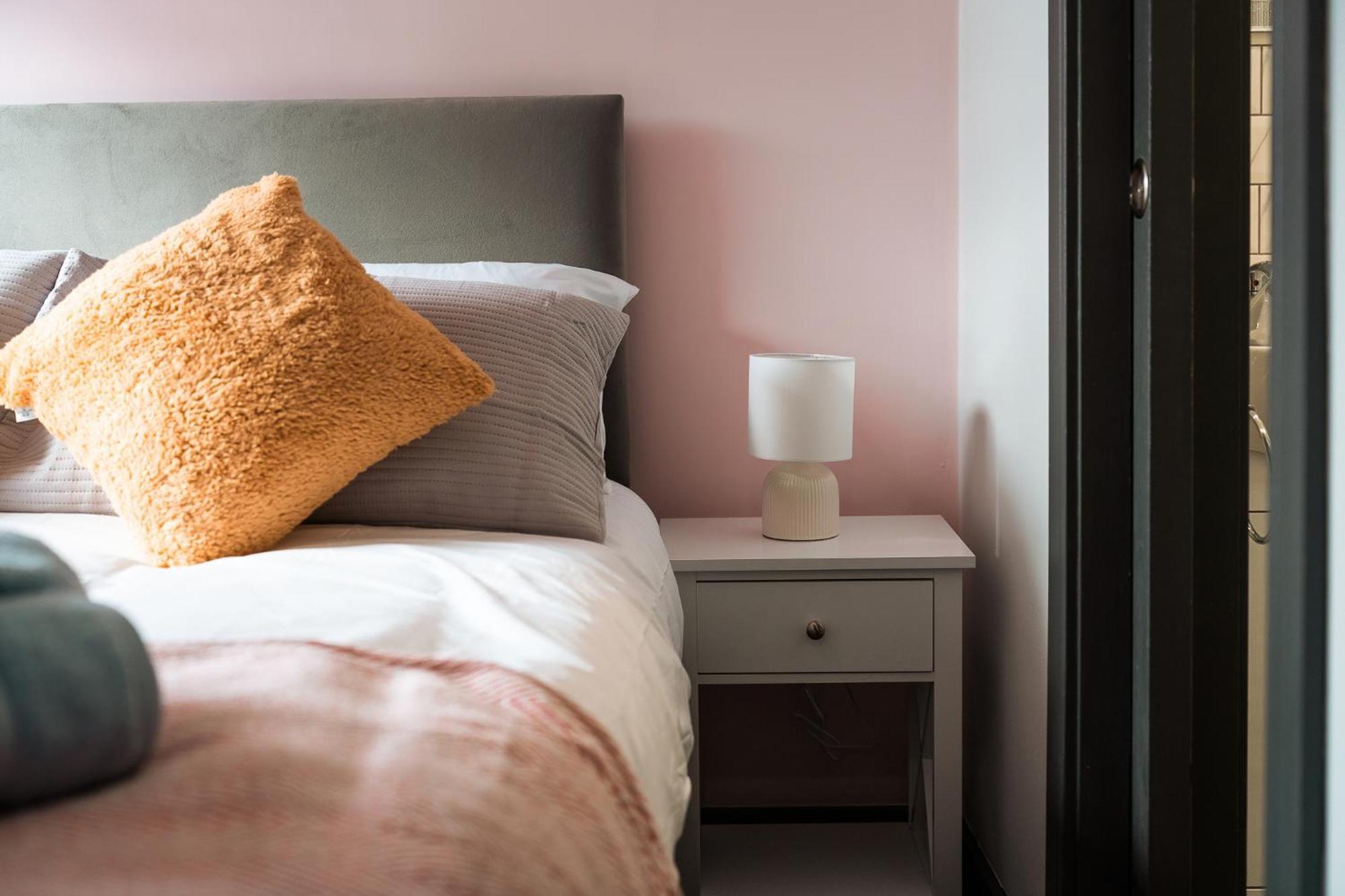 Casa vacanze Edmonton - 4 Bedrooms, Sleeps 8, 3 Bathroom Contractor Base Londra
